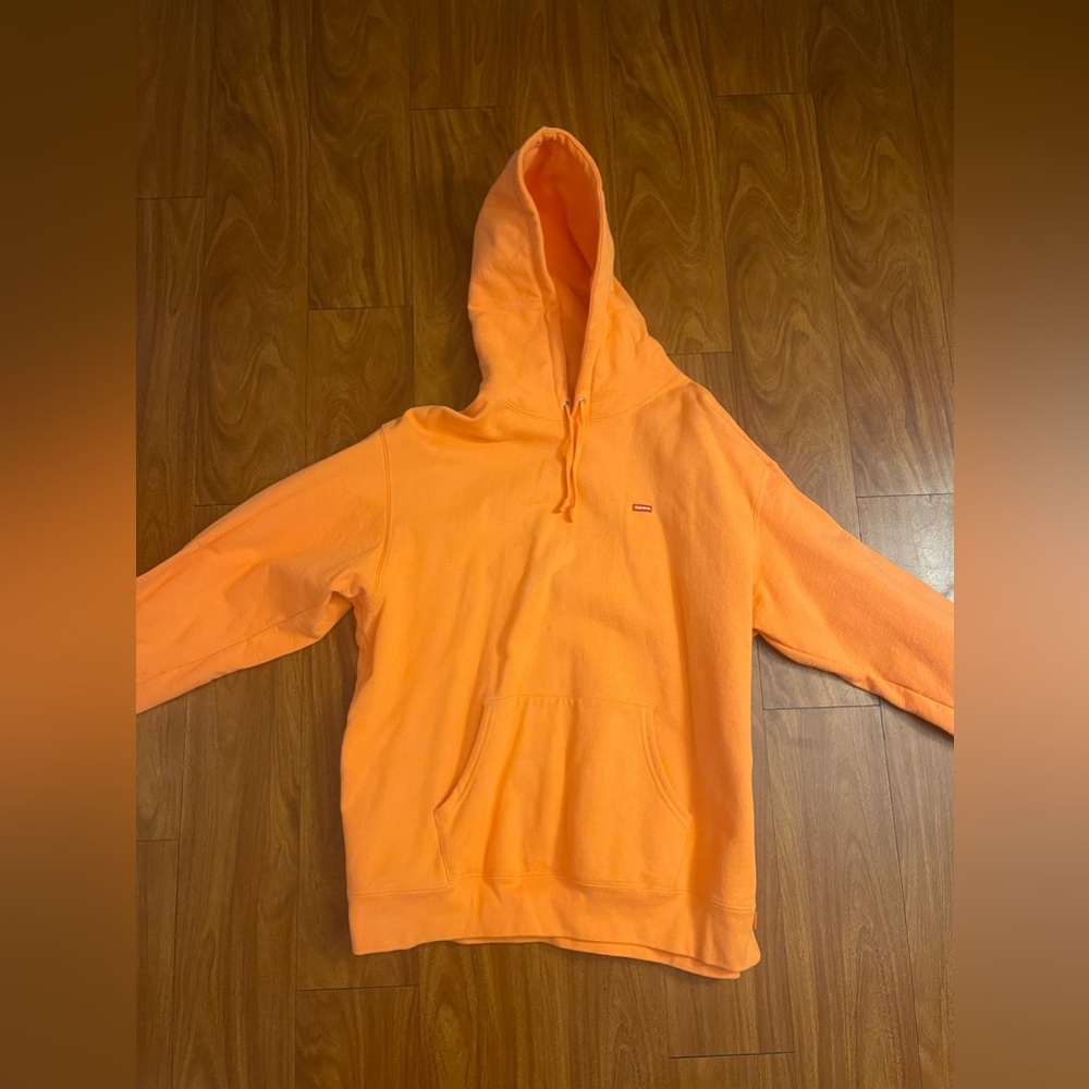 Supreme Hoodie